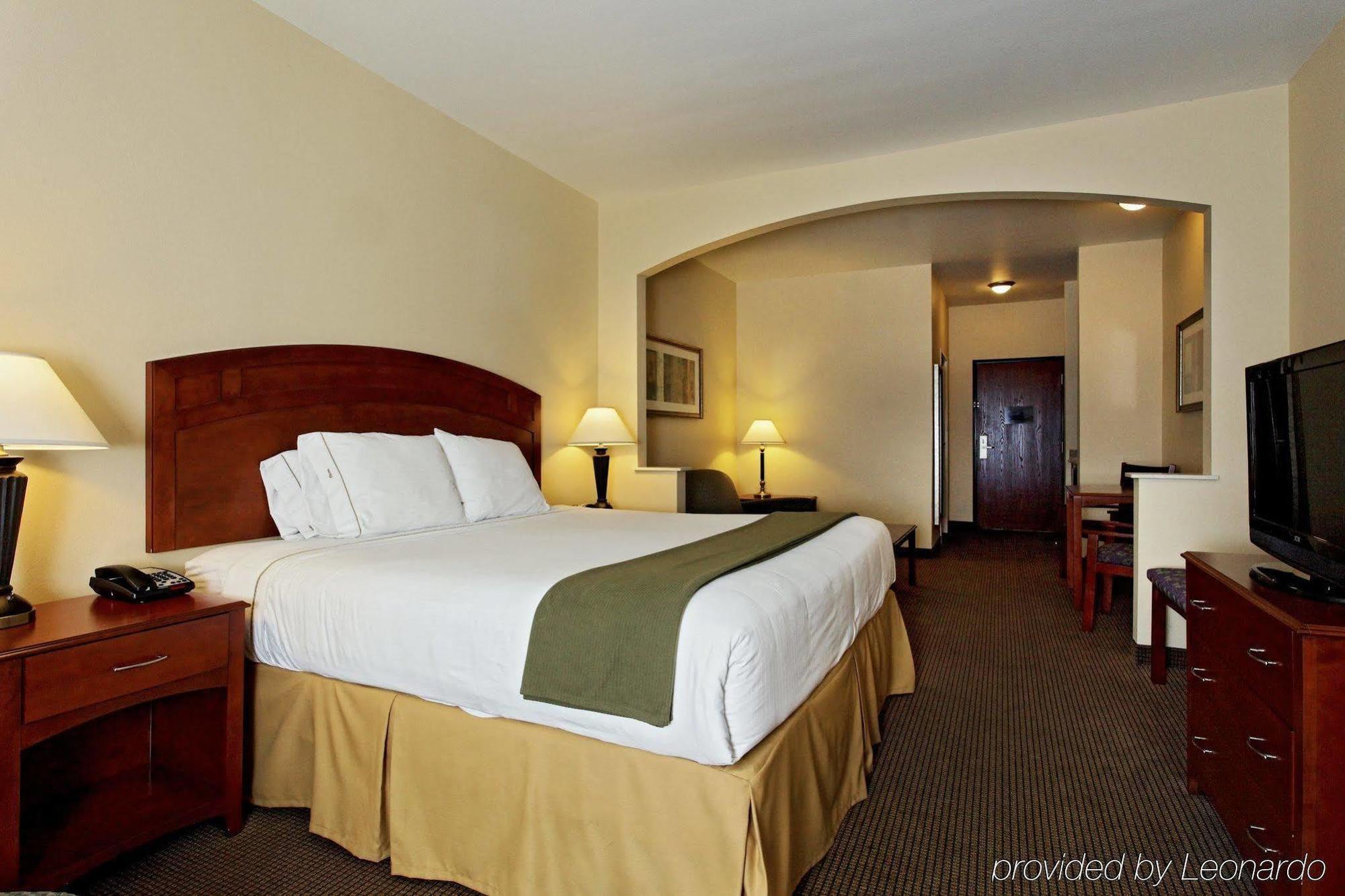 Holiday Inn Express Hotel & Suites Burleson - Fort Worth, An Ihg Hotel Экстерьер фото