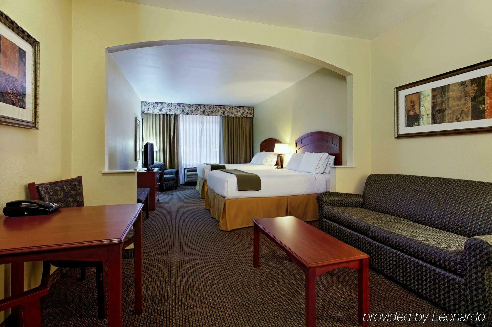Holiday Inn Express Hotel & Suites Burleson - Fort Worth, An Ihg Hotel Экстерьер фото